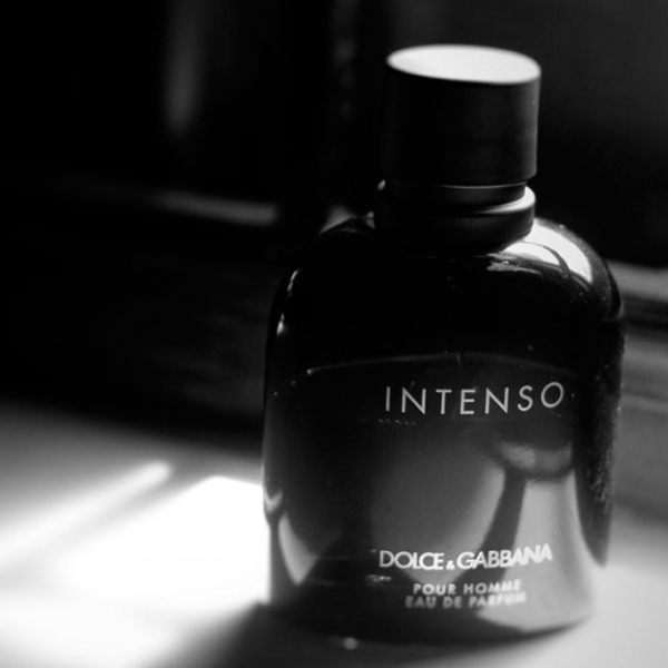 دولتشي اند جابانا عطر انتينسو بور أوم للرجال - او دو برفيوم