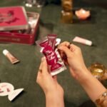 ⁦كالا ميك اب توزيعات مرطب شفاه سمووذ تالكر الحصرية - 12 قطعة⁩ - الصورة ⁦6⁩