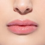 ⁦اوبشن بي ملمع شفاه قلوس شي از فيموس⁩ - الصورة ⁦5⁩